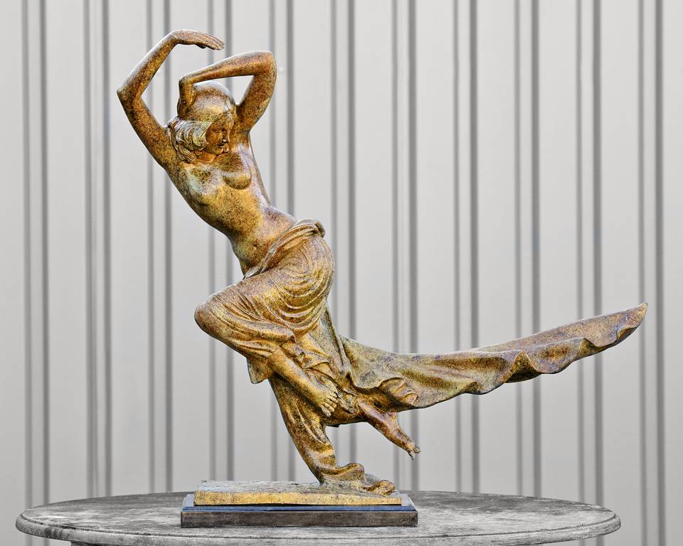 Beheren Traditioneel Vooruitgaan Bronzen beeld - art deco-dansende vrouw in brons | Loosveldt
